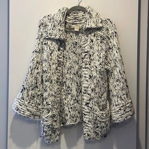 VERTIGO PARIS SWEATER!